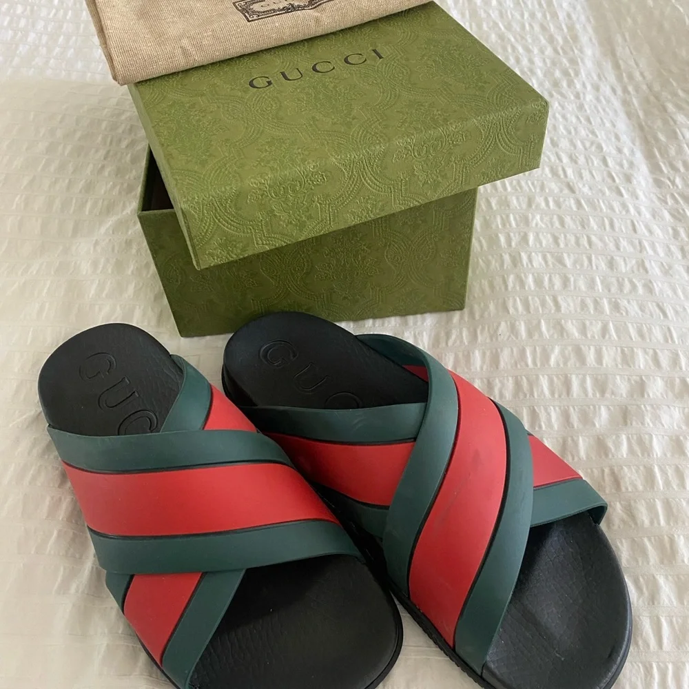 Gucci Red and Green Men's Sandals - Picture 13 of 16